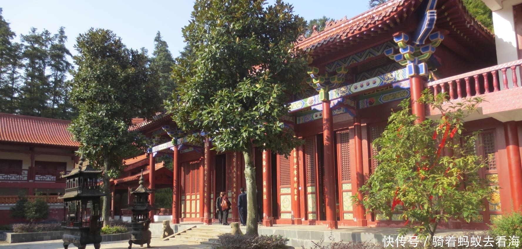  刘罗锅|“坐, 请坐, 请上座”下联是什么? 刘罗锅告诉你答案