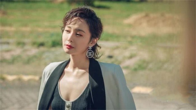 不甘|婚礼取消，18万彩礼退回，男友不甘提出要求，女子心中直呼好险