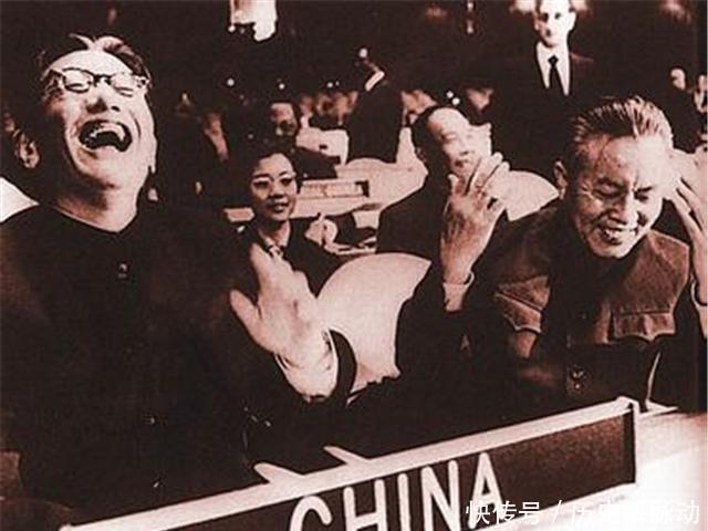 初期|章含之：与乔冠华相识初期，他曾喝醉酒后给我打电话