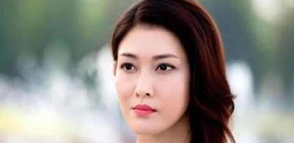 还债|17岁为还债出道,25岁因拒绝陪酒被封杀,今靠卖二手衣服为生