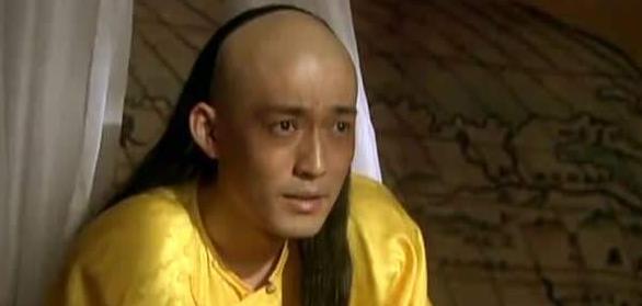 没人敢去|皇帝祖坟上长一棵大树,没人敢去砍,慈禧太后大怒我带头砍三斧!