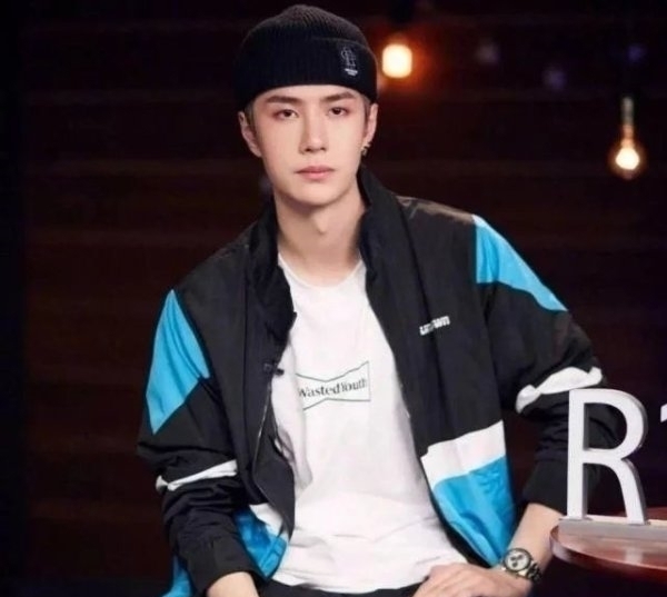 表现|为名所累?王一博《街舞》首秀未达到预期,与节目表现无关