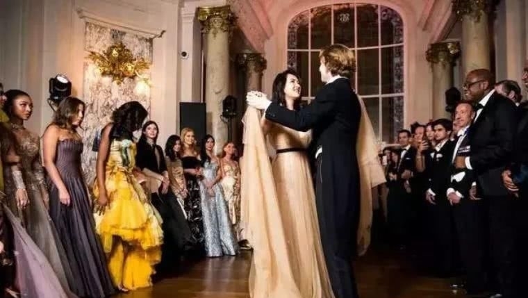  孟晚舟|一个软禁在他乡，一个娇养于豪宅，孟晚舟和姚安娜差别为何这么大