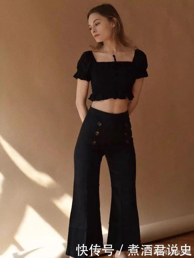  吊带衫|这5件夏日必备上衣，太好穿了！