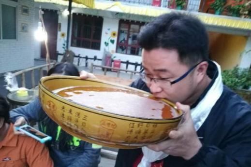 酒精|酒精最怕的“解药”,并非茶水,而是毫不起眼的“它”,别后悔知道的太晚!