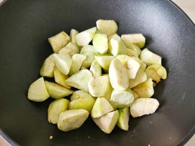 营养|我家最受欢迎的家常菜,既简单又营养,一周吃两次,雷打不动