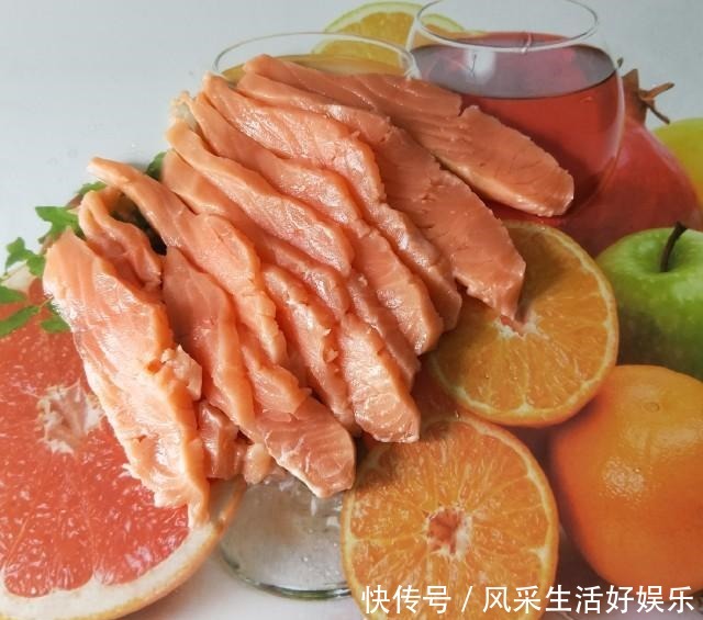三文鱼片|鲜香可口，香煎三文鱼