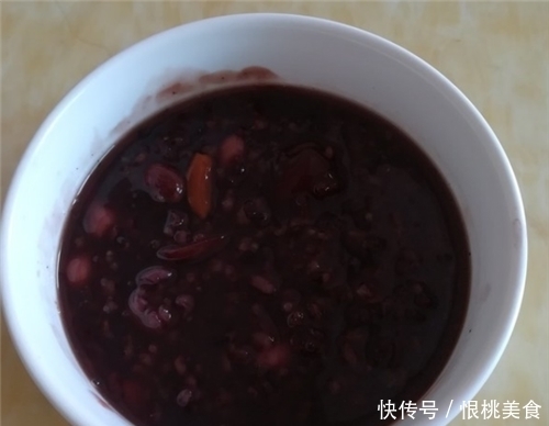 好吃|红枣和它煮,是穷人的“造血库”,补血又暖宫,上班族也能做!