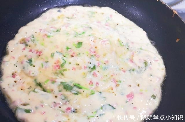 夏天|夏天就爱吃这早餐,手不碰面,筷子搅一搅,营养又好吃