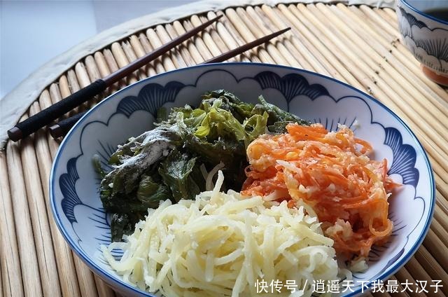 土豆|过年大鱼大肉吃多了,还是素菜舒服,蒸一蒸5分钟上桌,简单好吃