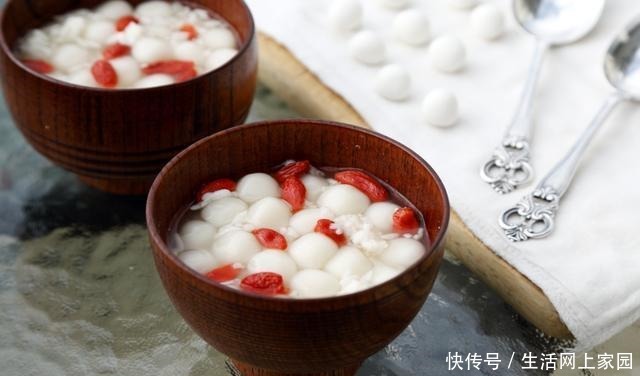 莲子|过年宅在家里煮甜汤,跟我学不放糖,甜蜜好喝无负担