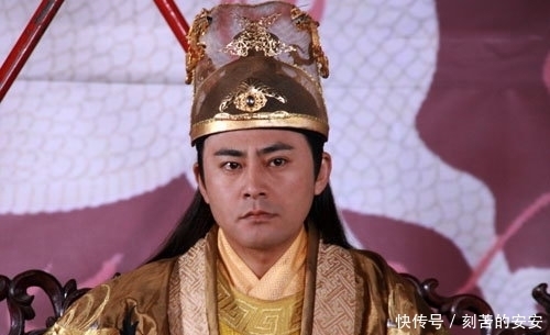 朝野|魏忠贤权倾朝野,为何会被17岁的崇祯秒杀,我们被假象误导了