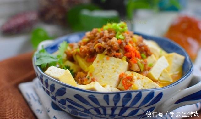 好吃|豆腐不用炒不用煮,放碗里一蒸,比水蒸蛋还爽滑!