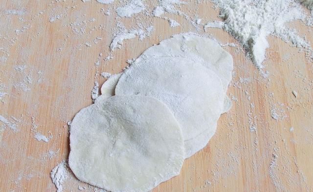 泡打粉|蒸包子时,记得不要只加酵母,面里加2样,包子又白又软又香又甜