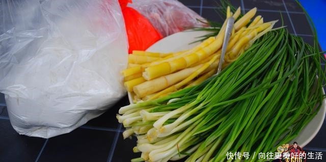 糍粑|糯米糍粑最好吃的家庭做法,简单美味又解馋,看看你喜欢吃不