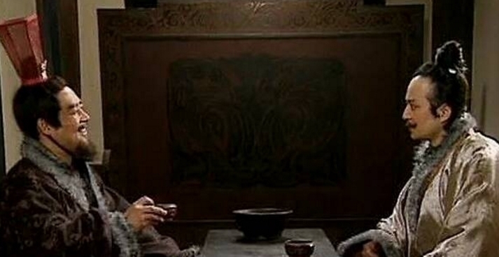 叛变|他害死关羽，3次叛变，让诸葛亮彻底绝望，后被司马懿一刀砍死