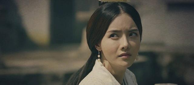 次日|皇帝叫了所有人就是不叫皇后,次日皇后问了一句话,立刻被处死