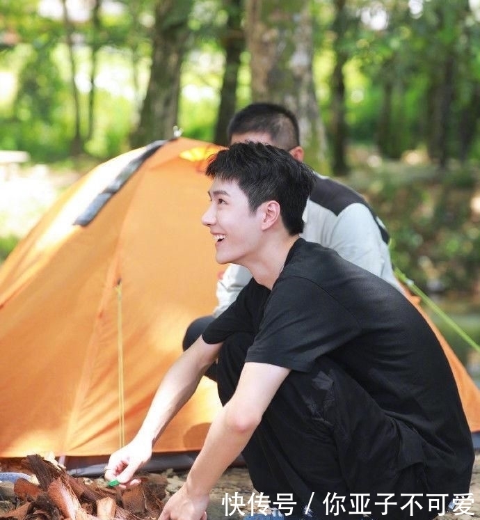 天天兄弟|又会开车又会生火,王一博真是个户外生存的全能小天才