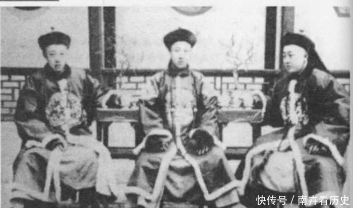 袁世凯|清朝灭亡应该怪谁？溥仪直言：慈禧不是元凶，他罪大恶极？