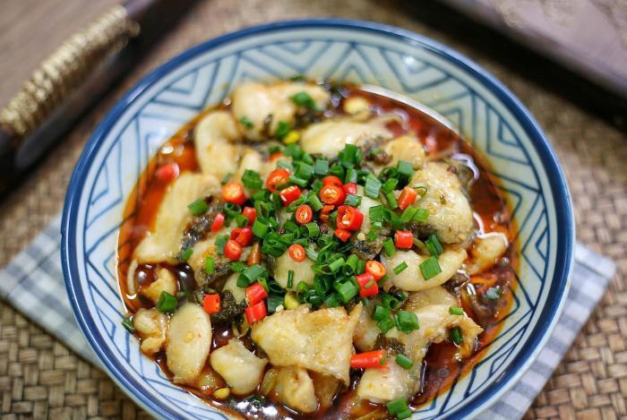 腥味|改良版酸菜鱼,鱼肉鲜嫩无腥味,酸菜爽口又开胃,太好吃了