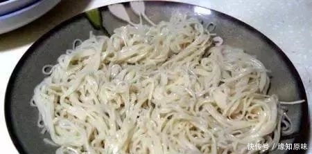 好吃|面馆师傅煮面条时,很多人少做了这2步,难怪面条不好吃