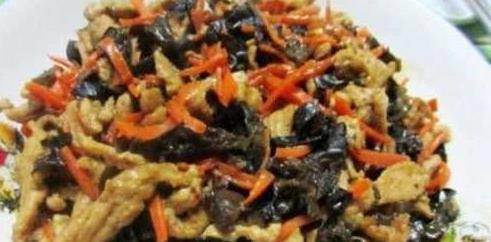 可惜|木耳和它是“天生一对”,吃一盘相当于吃3只鸡,可惜很少人知道