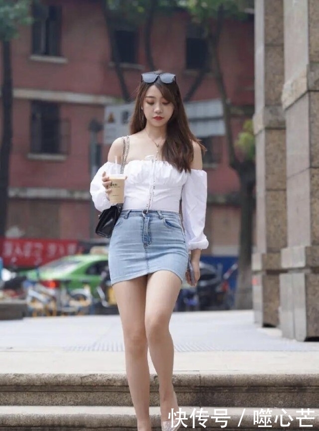 抹胸上衣|被“低估”的牛仔裙,却成了大胯的“克星”,怎么穿都很优雅!