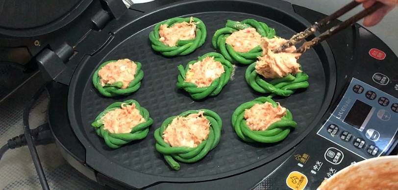  五花肉|豆角和五花肉超级好吃的新做法，下酒又下饭，一大盘子都吃光了