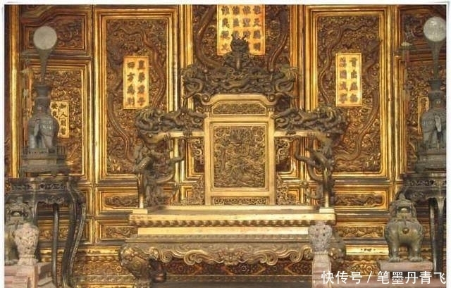 到底|故宫里面的龙椅, 到底是用什么材料做的? 说出来你都不敢相信