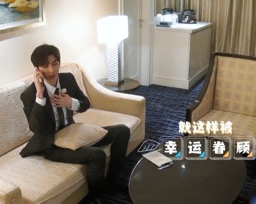  节目|Baby呼叫蔡徐坤时，却意外暴露对方电话号码，粉丝打后沉默了