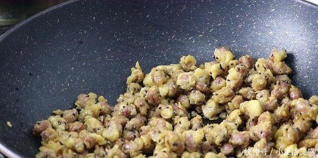 下锅|花生米别再直接下锅炸，多这一步，超级好吃美味，不是脆，是酥