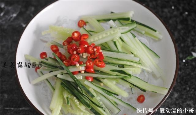  米粉|面条米粉一边站，夏天早餐锁定它！0脂肪，低热量，医生也爱吃！