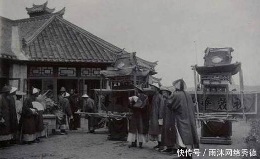 传教士|清末的中国人有多麻木?英国传教士拍下了一组照片,让人一言难尽