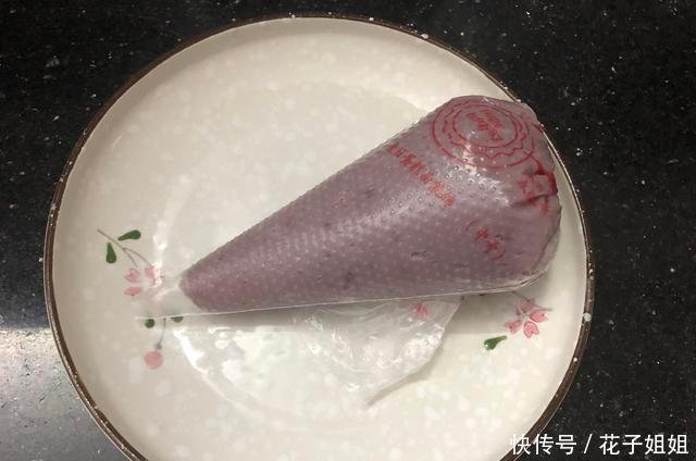  熟糯米粉|秋天，这碱性食材别错过，做成小饼，香甜软糯，上桌连吃3个