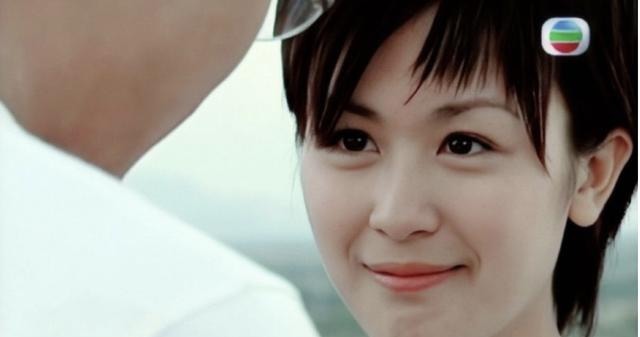  童星|她是香港“最火童星”，黄家驹、张国荣的“妹妹”，现在怎样了