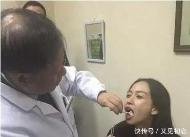 黄晓明|黄晓明怎么想?18岁Baby日本旧照曝光,在大街上豪放吃雪糕