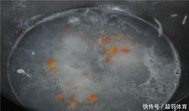 秋天|秋天凉爽,面条该换个做法了!儿子最近就迷这吃法,天天吃不厌!