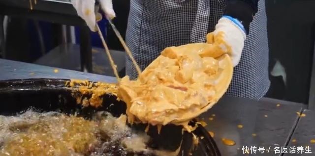 顾客|大叔创业卖“炸货”,8元一个,半天卖500个,顾客天天都来!