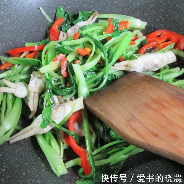 做法|蛏子炒鸡毛菜,鲜美可口,做法简单