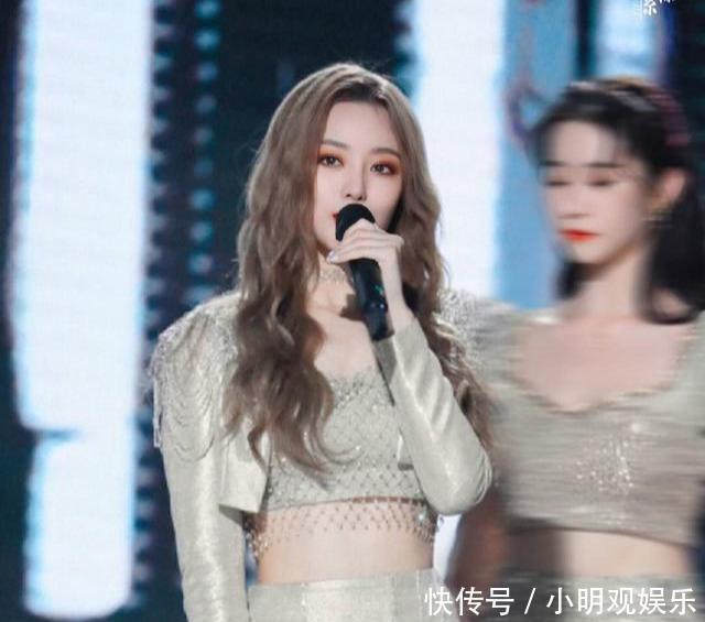 粉丝|创造营有黑幕!张艺凡“顶替”徐艺洋出道,黄子韬的表情说明一切