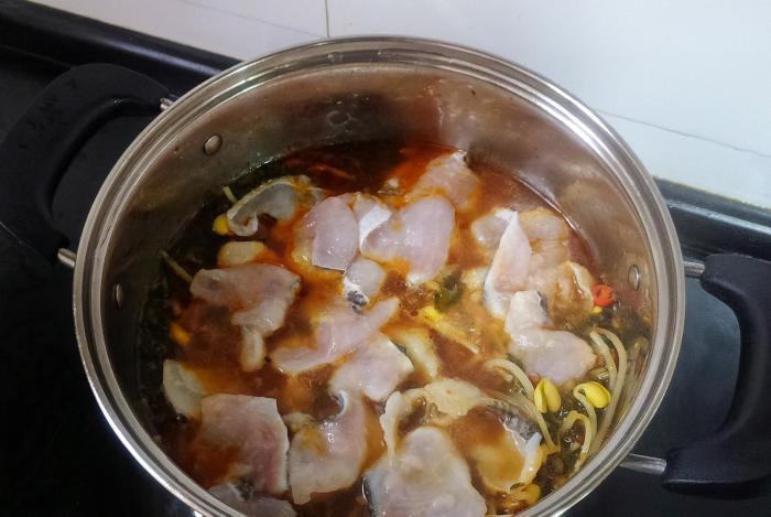 腥味|改良版酸菜鱼,鱼肉鲜嫩无腥味,酸菜爽口又开胃,太好吃了