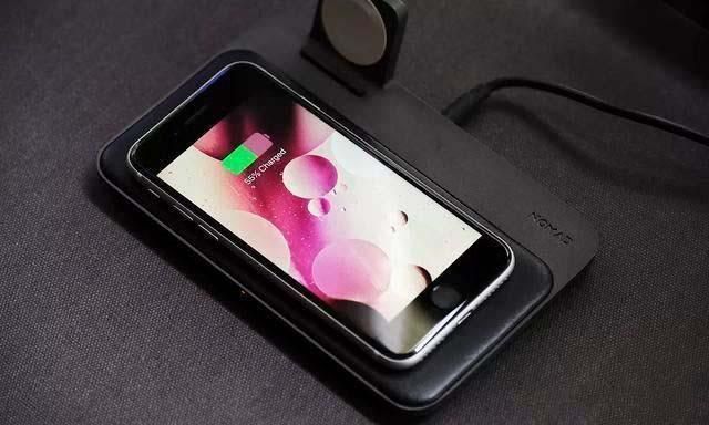 不动|被“捧上天”的iPhoneSE2,为什么卖不动了?答案很现实!