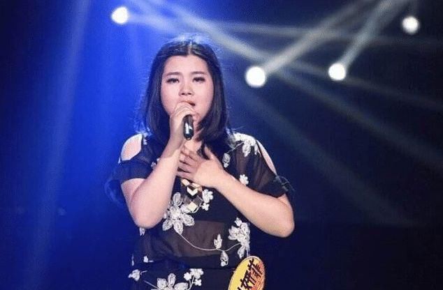  豆腐|她曾在街上卖豆腐，老毕带她一曲成名，老毕落魄她送105万