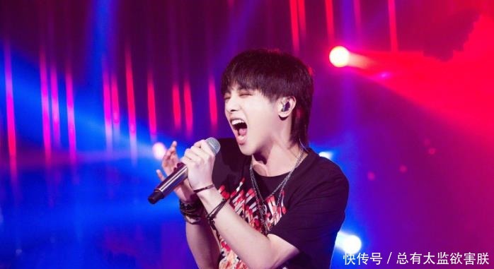 华晨|华晨宇前进的路上,是什么陪着他坚持走下去