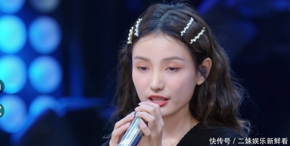  蔡徐坤|舞台首秀就“假唱”，被蔡徐坤当场揭穿，李熙凝后来怎么样了