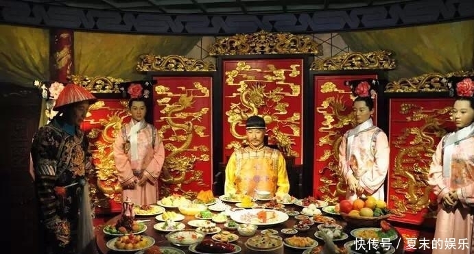  清朝|清朝皇帝吃饭每道菜最多只能吃三口吗? 此事纯属虚构