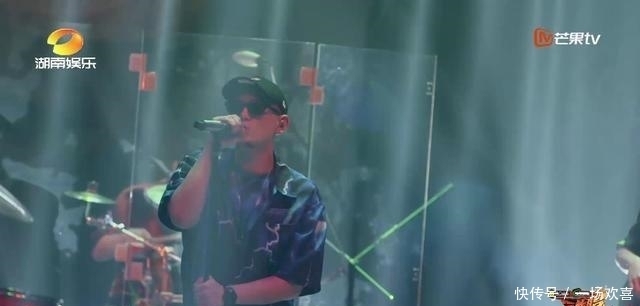 star|看了小鬼这段表演,才知道什么叫做真正的Rap star