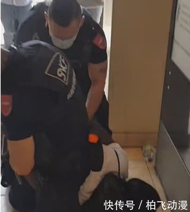 名警察|法国黑人孕妇遭警察摔倒跪压,男友嚎叫:她怀孕7个月了放开她!