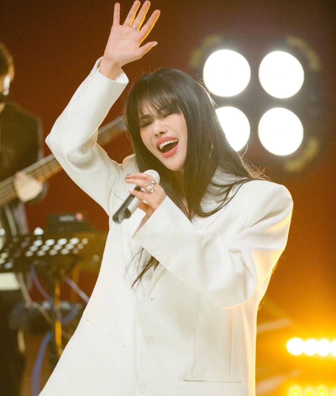 华晨|华晨宇、周深、米希亚形成分水岭,《歌手》舞台逐渐开始划分档次