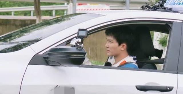 高音|湖南卫视真会玩,抓了一批明星来考驾照,周深学车都在飙高音